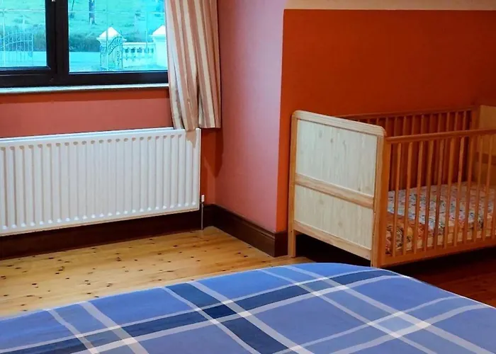 Bree House Highly Recommended For Reunions Groups بيت للعطل